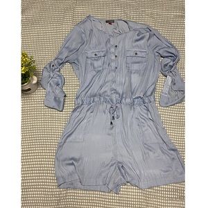 Vince Camuto Romper Size L